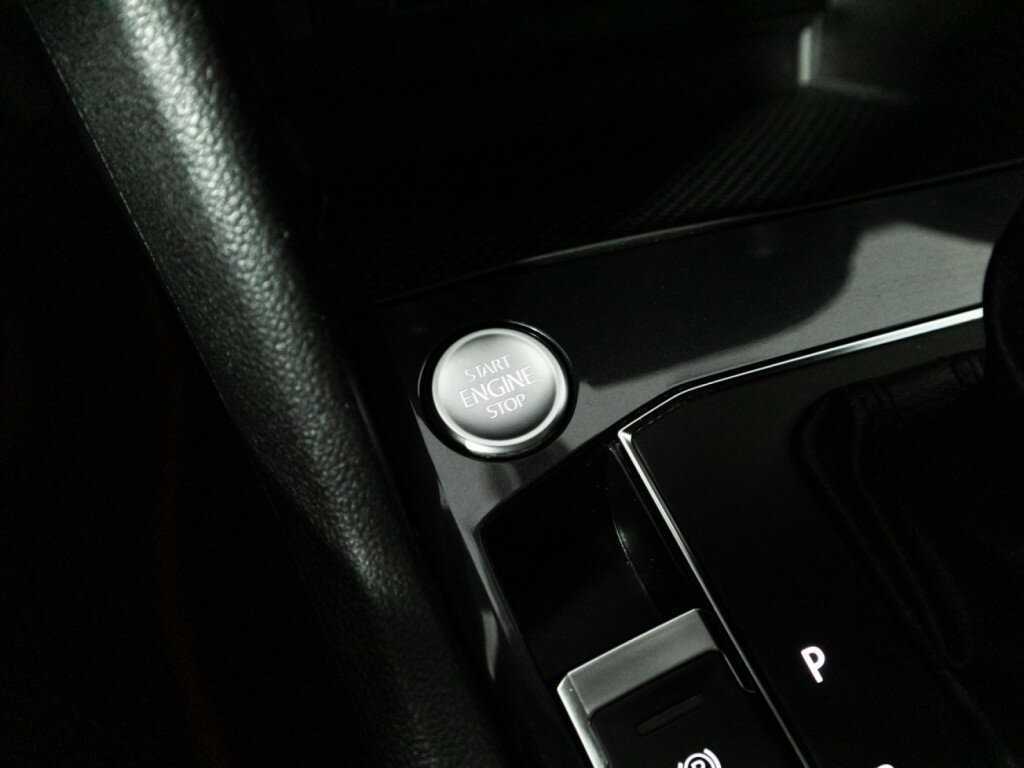 Купить Volkswagen Tiguan, 2019, 115 775 км, фото №20