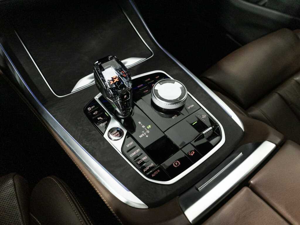 Купить BMW X7 30d, 2022, 59 724 км, фото №25