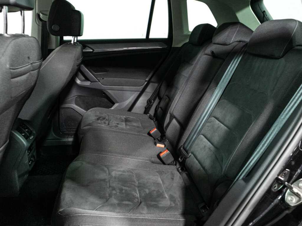 Купить Volkswagen Tiguan, 2021, 71 897 км, фото №10