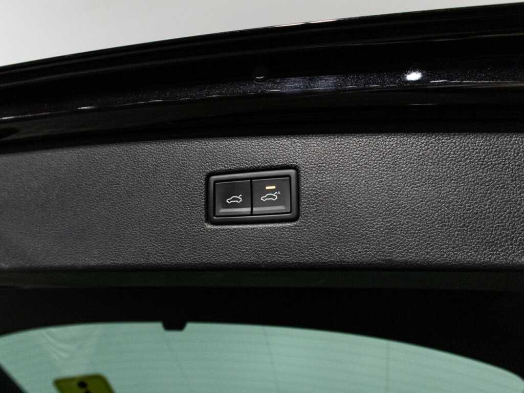 Купить Volkswagen Tiguan, 2021, 71 897 км, фото №16