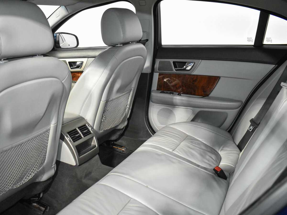 Купить Jaguar XF, 2008, 271 969 км, фото №10