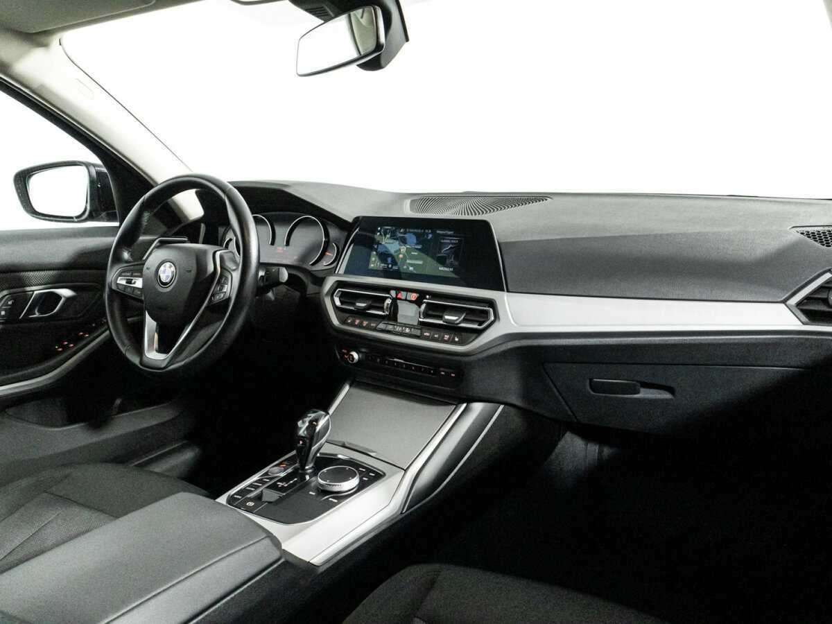 Купить BMW 3 серии 320i, 2019, 80 081 км, фото №9
