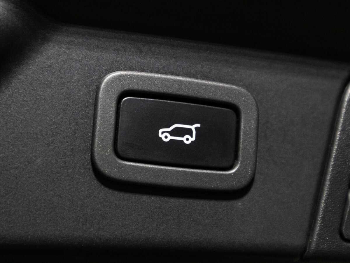 Купить Land Rover Range Rover Velar, 2018, 78 680 км, фото №15