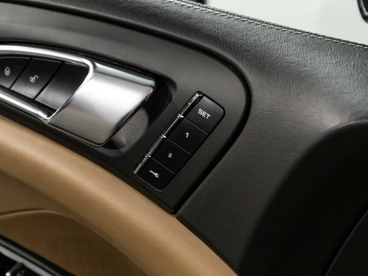 Купить Porsche Cayenne Turbo, 2015, 149 056 км, фото №14