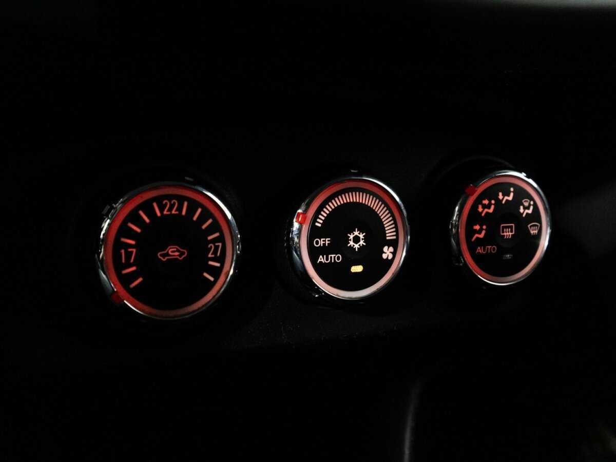 Купить Mitsubishi Outlander, 2011, 320 731 км, фото №17