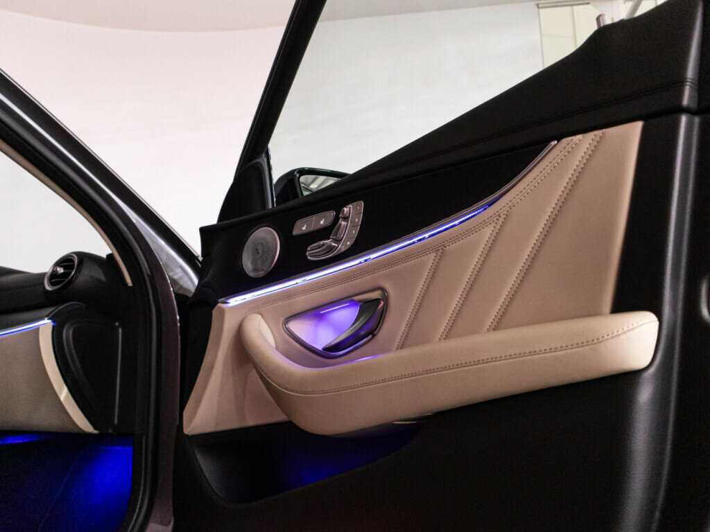 Купить Mercedes-Benz E-Класс AMG 63 AMG S, 2018, 124 880 км, фото №30