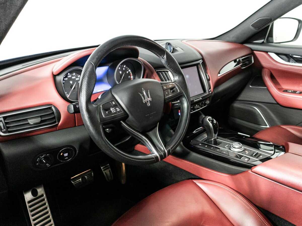 Купить Maserati Levante S, 2017, 52 824 км, фото №11