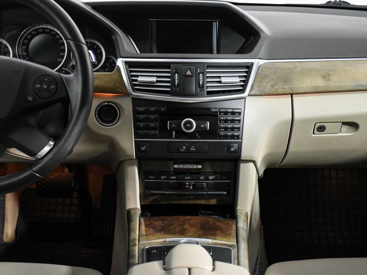 Купить Mercedes-Benz E-Класс 300, 2010, 235 044 км, фото №14