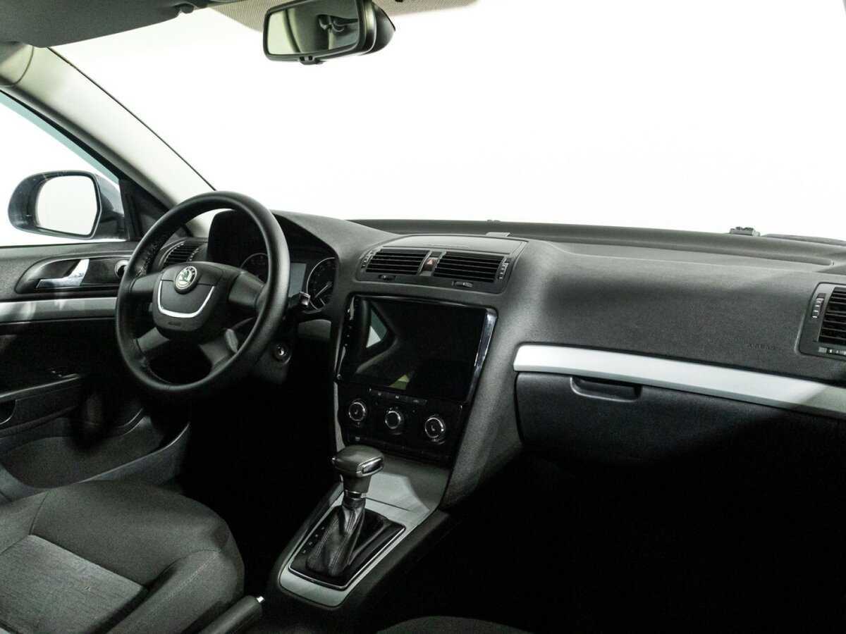 Купить Skoda Octavia, 2009, 213 461 км, фото №9