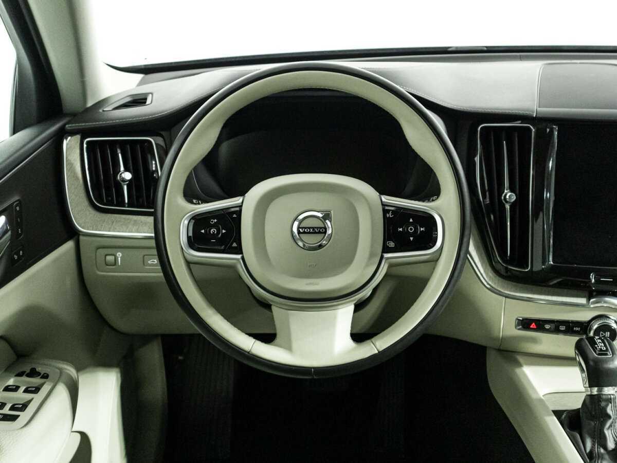 Купить Volvo XC60, 2018, 111 000 км, фото №22
