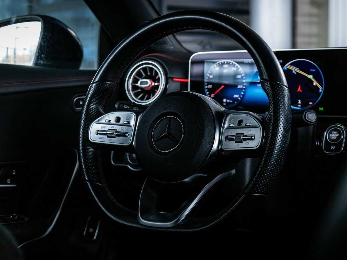 Купить Mercedes-Benz CLA 200, 2019, 104 351 км, фото №18