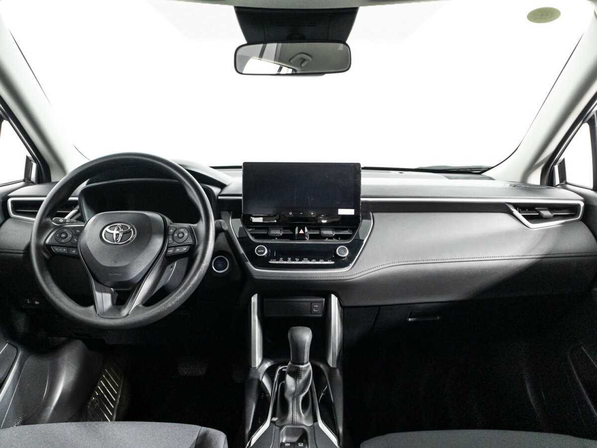 Купить Toyota Corolla Cross, 2023, 15 517 км, фото №13