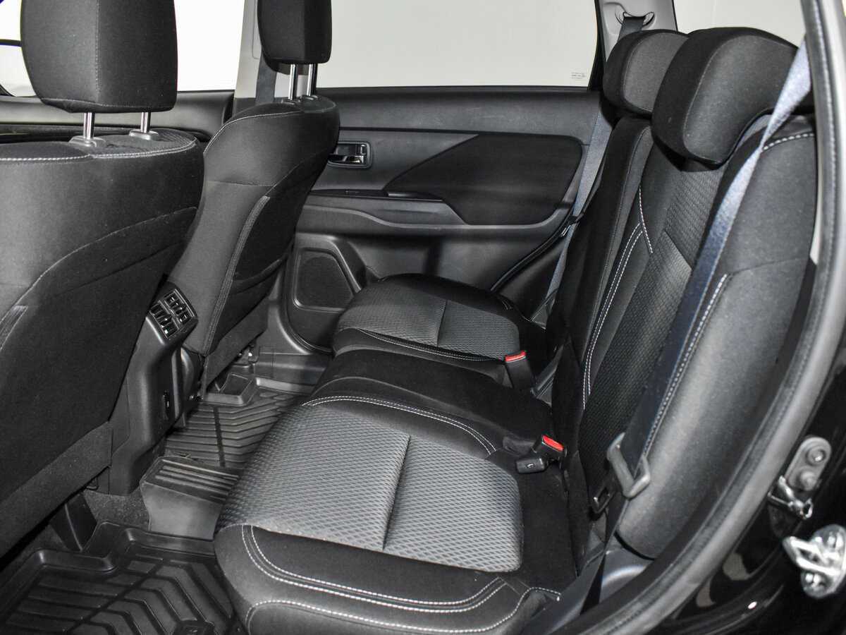 Купить Mitsubishi Outlander, 2021, 36 408 км, фото №12