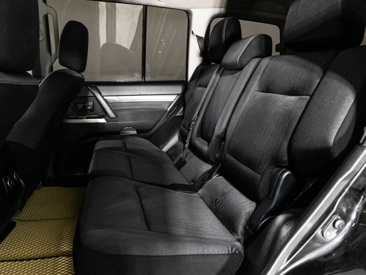 Купить Mitsubishi Pajero, 2011, 503 359 км, фото №10