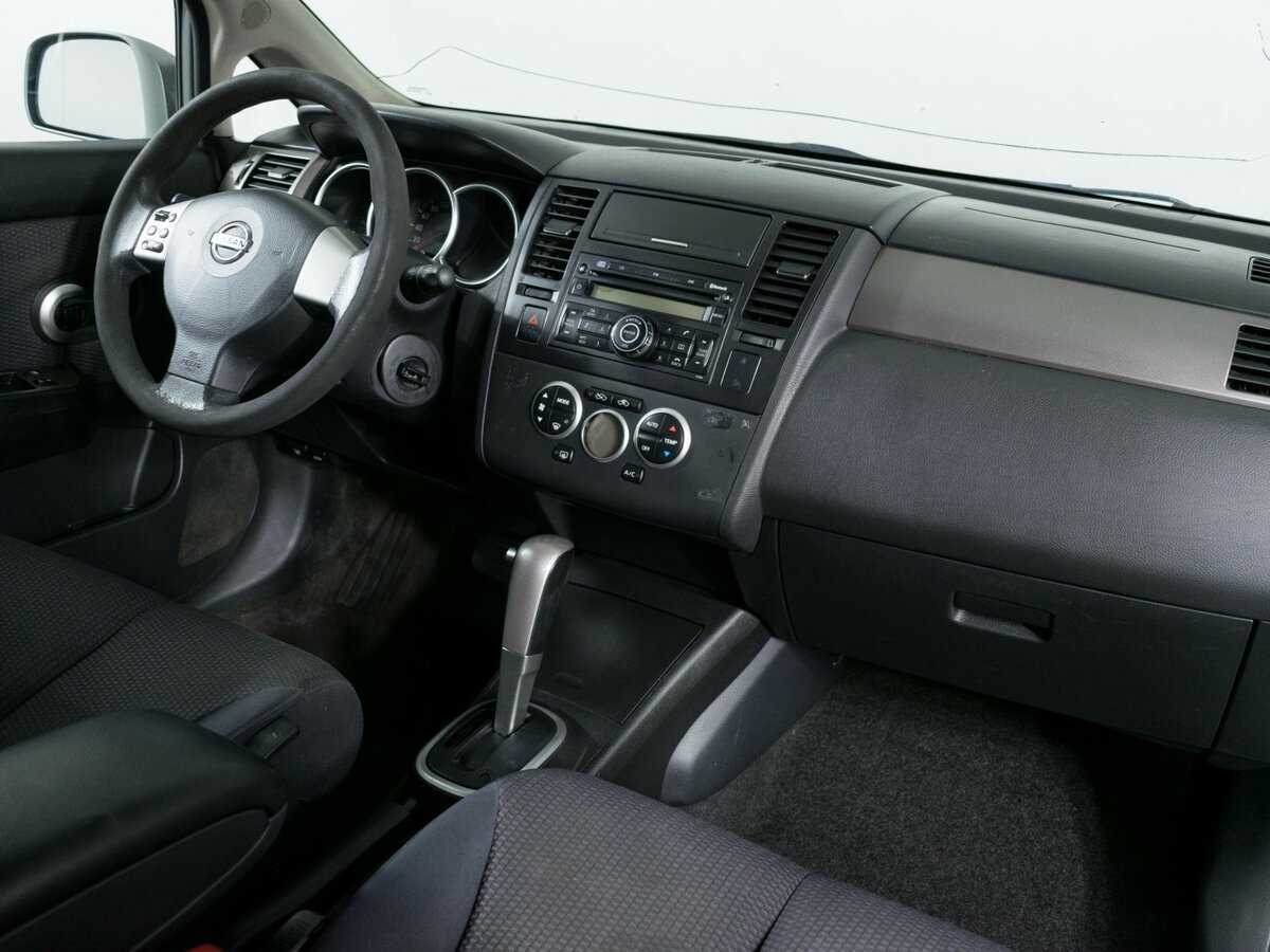 Купить Nissan Tiida, 2008, 320 000 км, фото №8