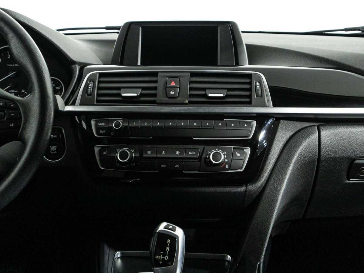 Купить BMW 3 серии 320i xDrive, 2018, 69 769 км, фото №14