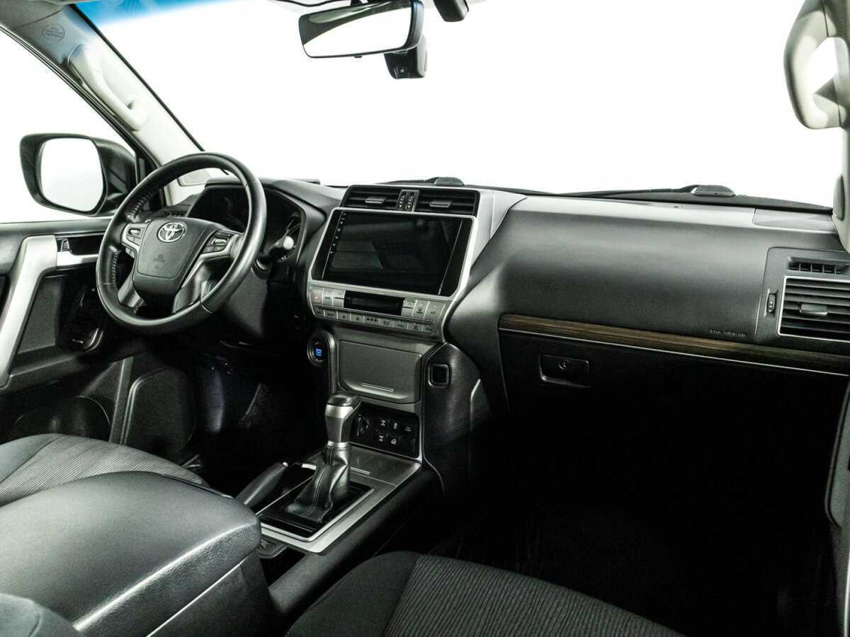 Купить Toyota Land Cruiser Prado, 2017, 105 282 км, фото №7
