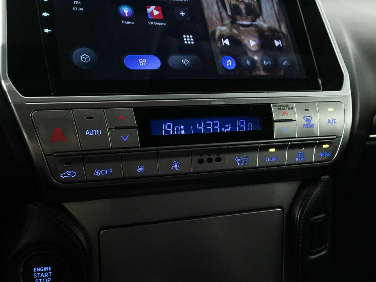 Купить Toyota Land Cruiser Prado, 2017, 105 282 км, фото №17