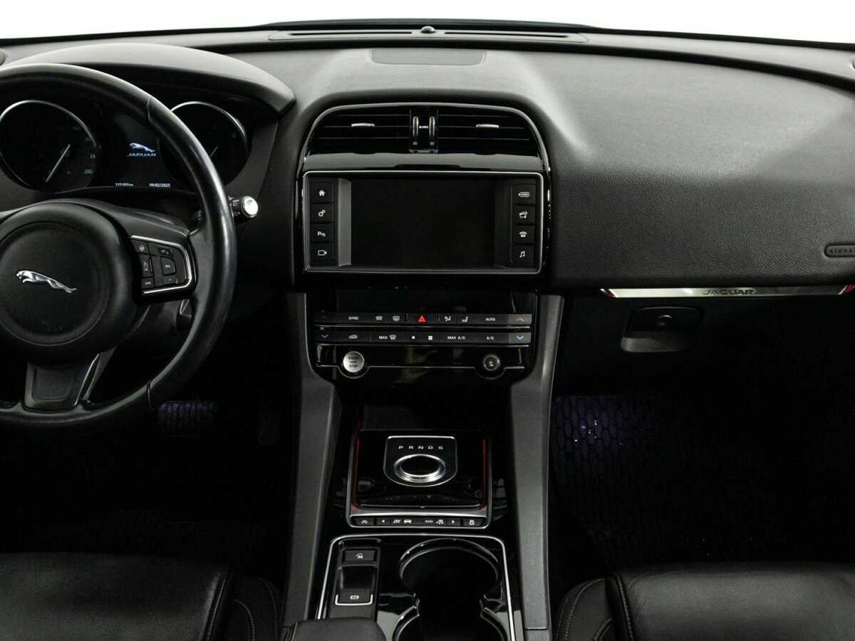 Купить Jaguar F-Pace, 2017, 115 102 км, фото №14
