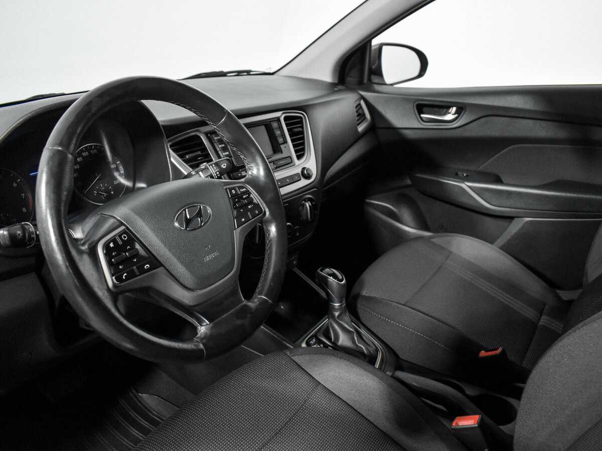 Купить Hyundai Solaris, 2019, 149 554 км, фото №9