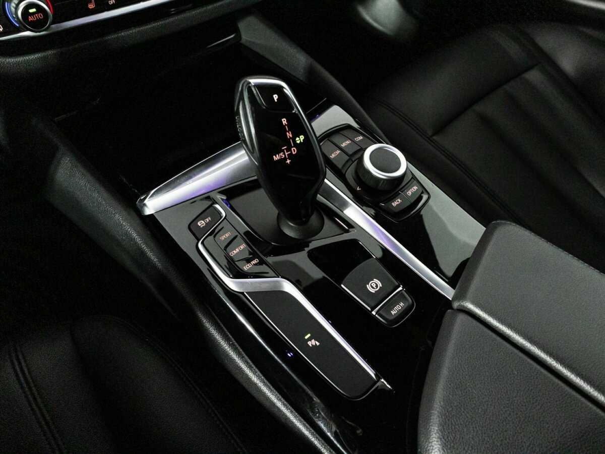 Купить BMW 5 серии 520i, 2018, 68 533 км, фото №19