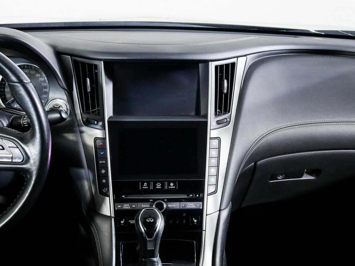 Купить Infiniti Q50, 2017, 122 863 км, фото №11