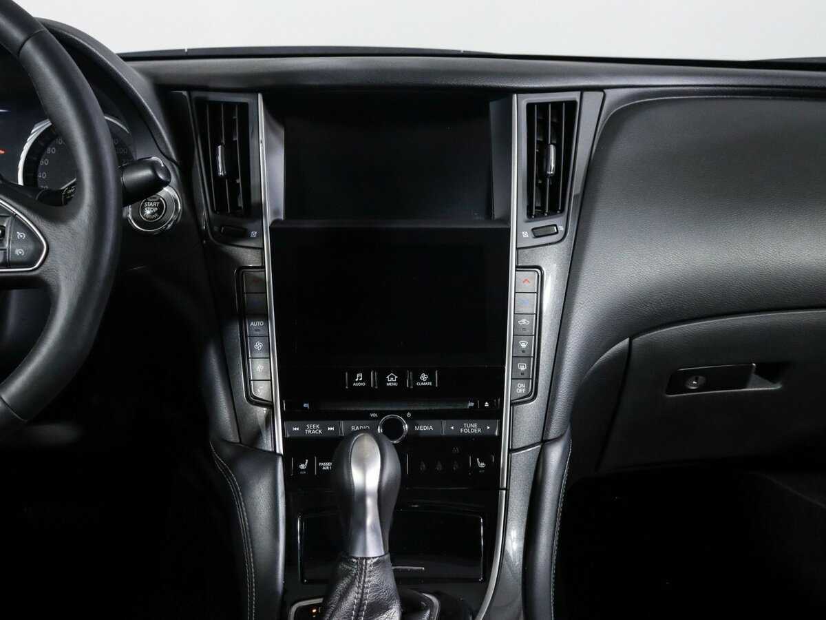 Купить Infiniti Q50, 2015, 92 055 км, фото №10