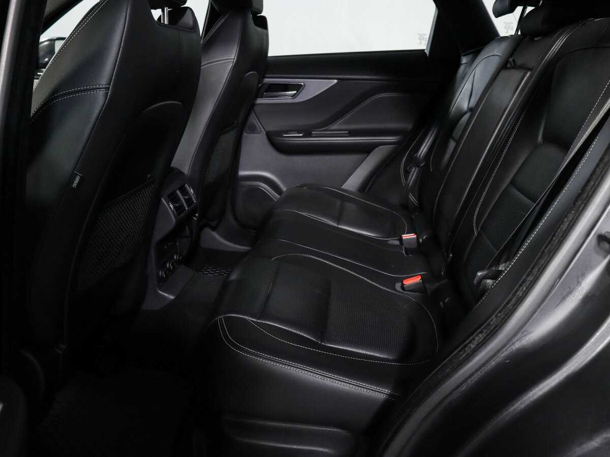 Купить Jaguar F-Pace, 2016, 130 842 км, фото №10