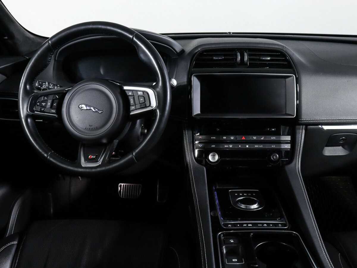 Купить Jaguar F-Pace, 2016, 130 842 км, фото №12