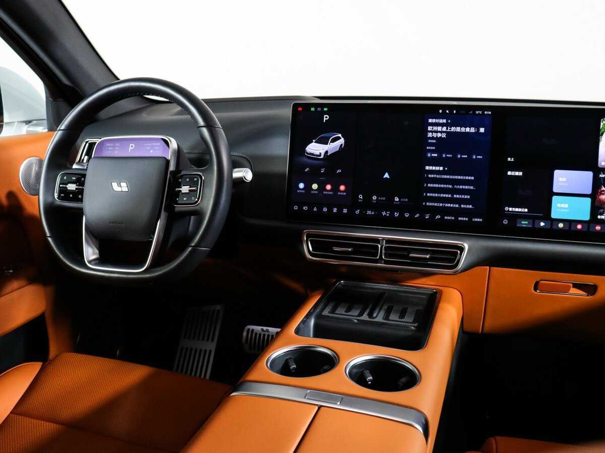Купить LiXiang L7 42.8 kWh, 2024, 3 855 км, фото №9
