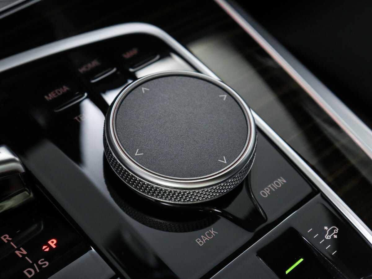 Купить BMW X7 40i, 2022, 57 446 км, фото №33