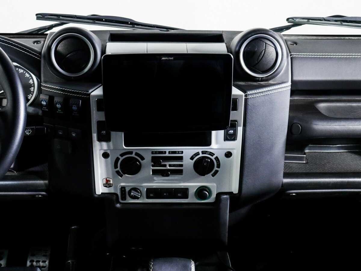 Купить Land Rover Defender 90, 2013, 37 200 км, фото №13