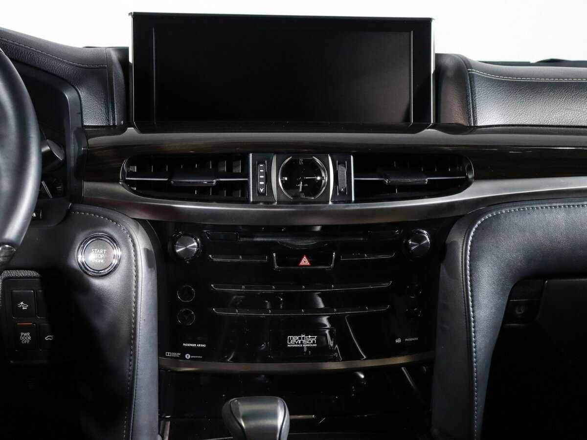 Купить Lexus LX 570, 2017, 182 543 км, фото №10