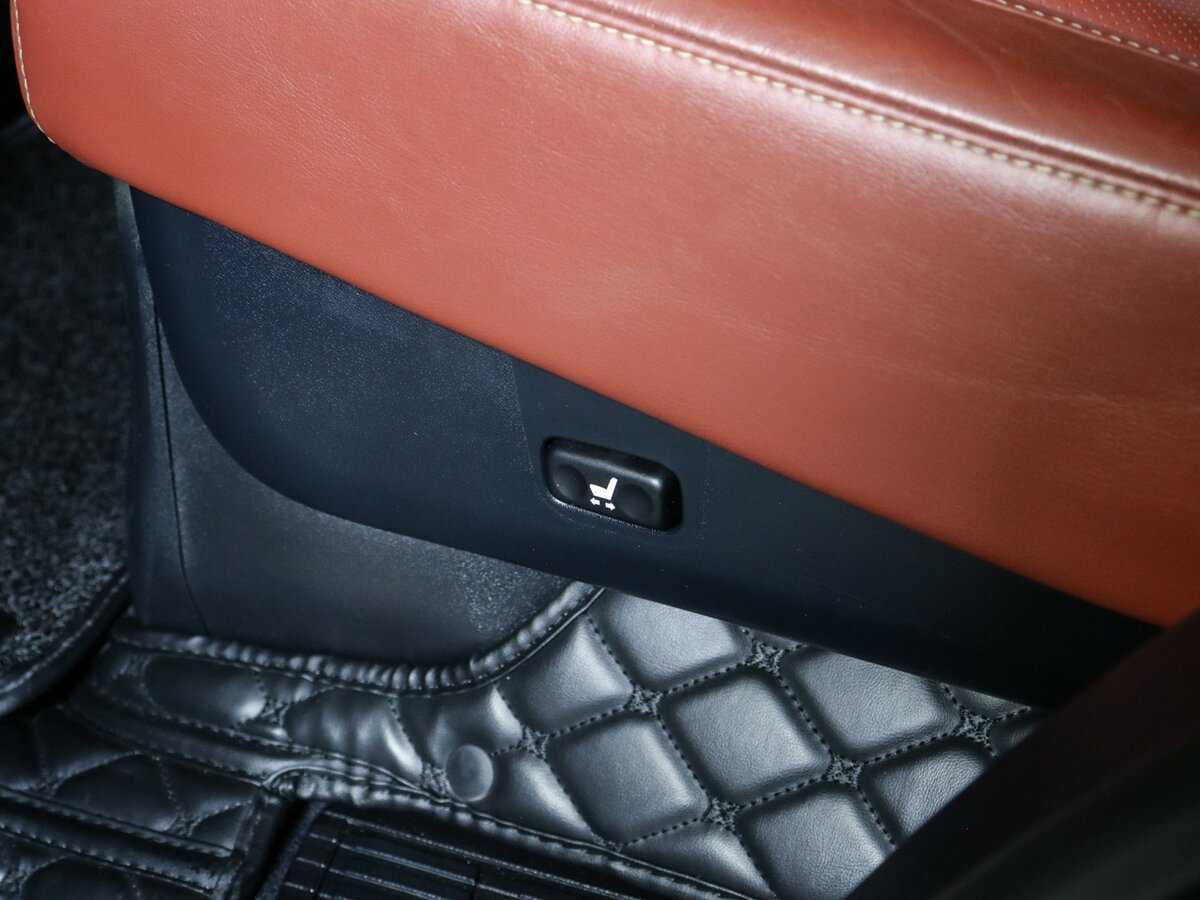 Купить Lexus LX 570, 2017, 182 543 км, фото №19