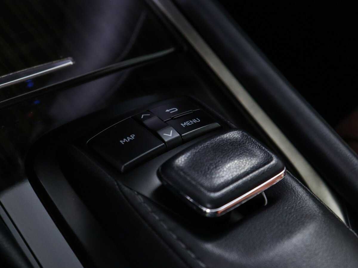 Купить Lexus LX 570, 2017, 182 543 км, фото №30