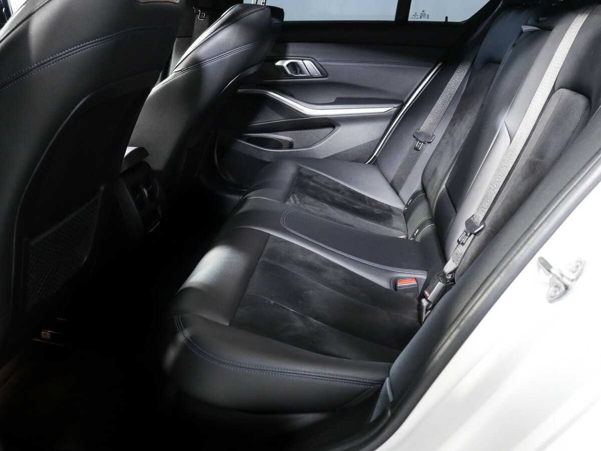 Купить BMW 3 серии 320i xDrive, 2020, 85 000 км, фото №7