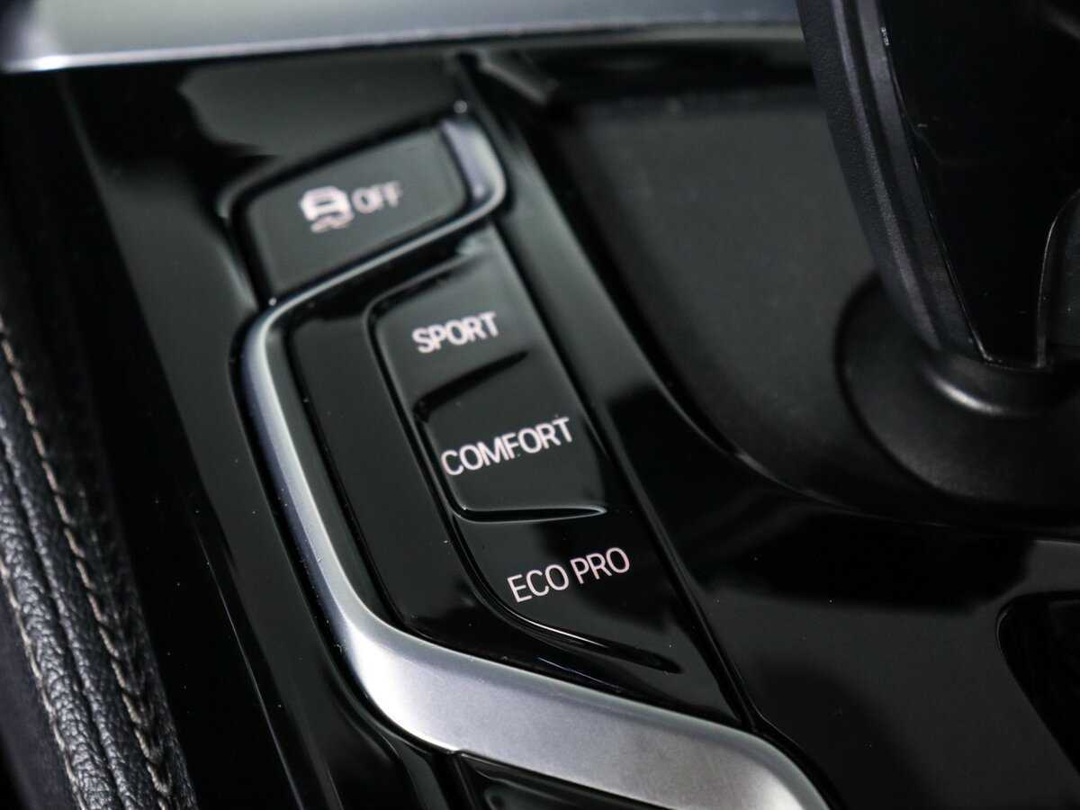 Купить BMW 5 серии 530i xDrive, 2021, 112 546 км, фото №15