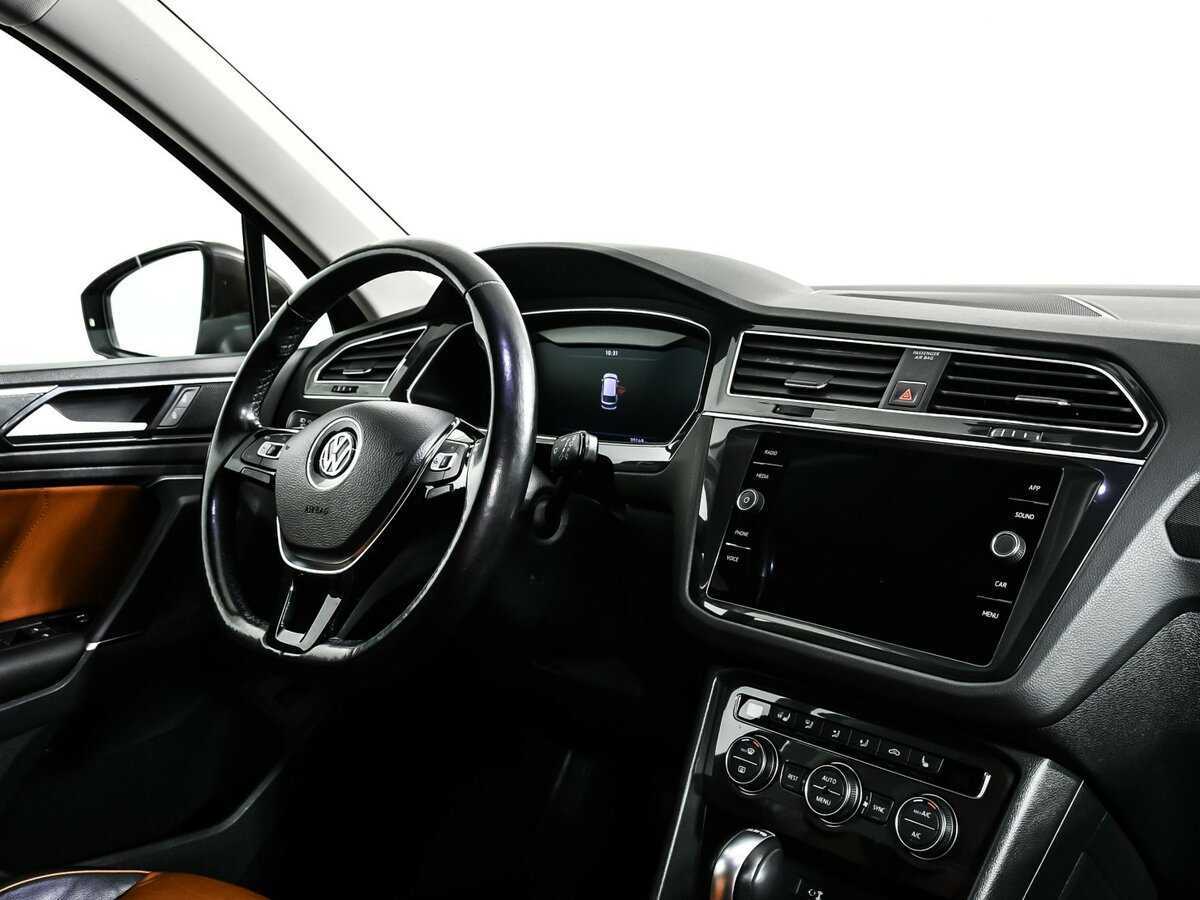 Купить Volkswagen Tiguan, 2017, 70 500 км, фото №9