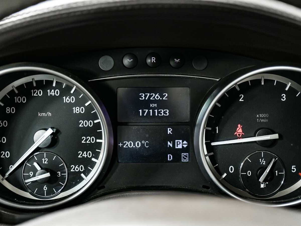 Купить Mercedes-Benz GL-Класс 350, 2012, 171 131 км, фото №10