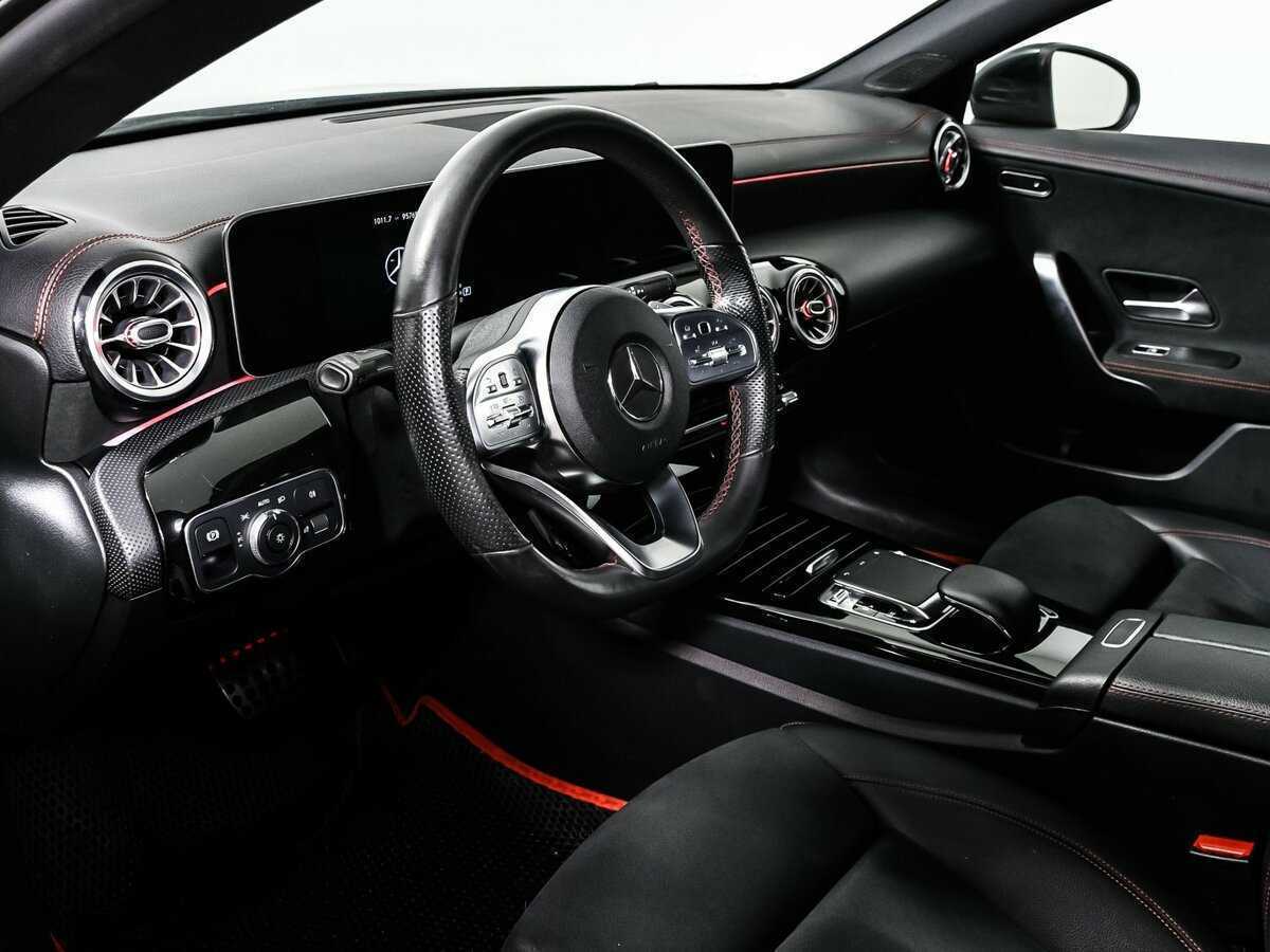 Купить Mercedes-Benz CLA 200, 2019, 95 689 км, фото №12