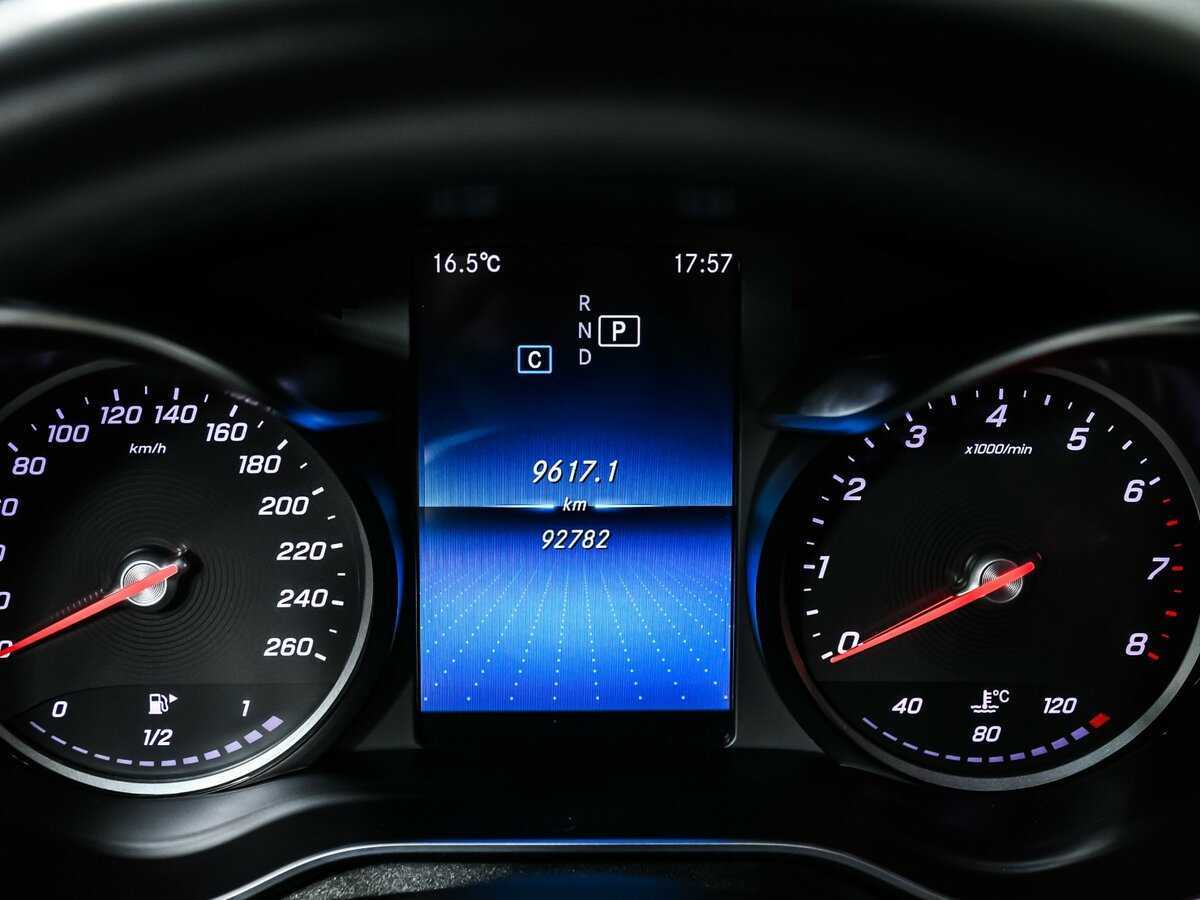 Купить Mercedes-Benz C-Класс 180, 2018, 92 785 км, фото №10