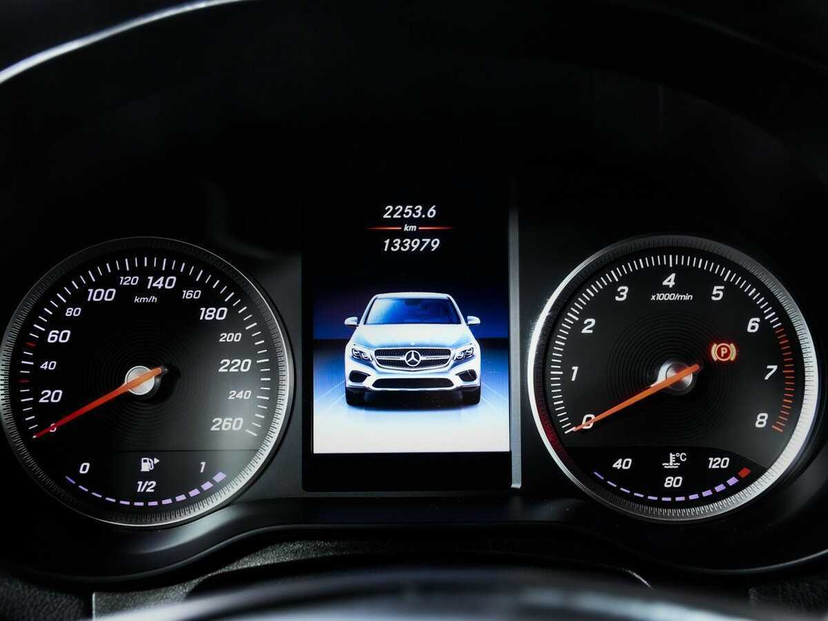 Купить Mercedes-Benz GLC Coupe 300, 2018, 133 979 км, фото №9