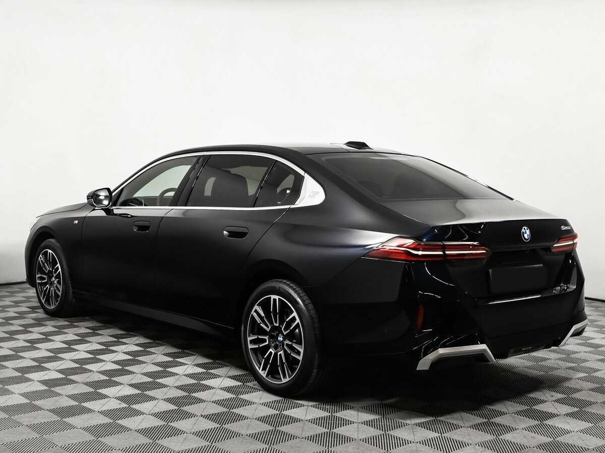 Купить BMW 5 серии Long 525Li, 2024, 4 360 км, фото №7