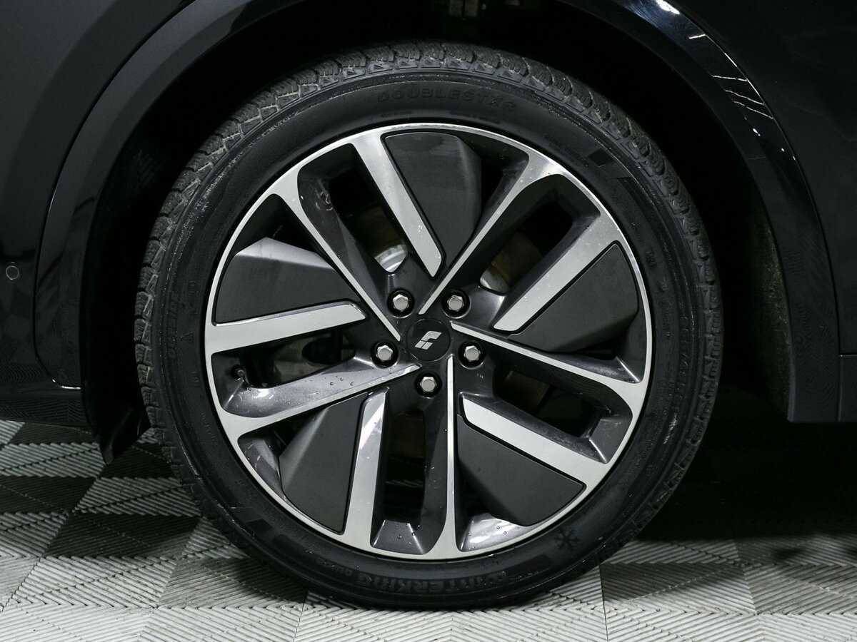 Купить LiXiang L7, 2023, 31 165 км, фото №12