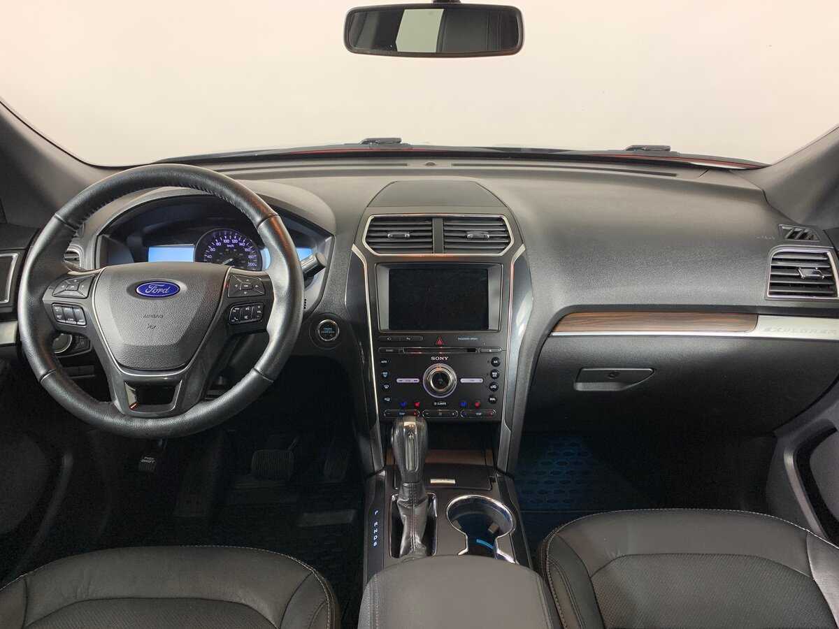 Купить Ford Explorer, 2018, 122 900 км, фото №13