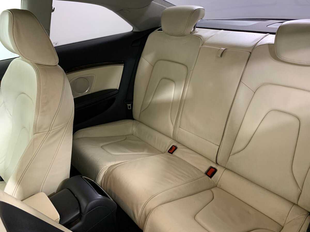 Купить Audi A5, 2009, 355 128 км, фото №19