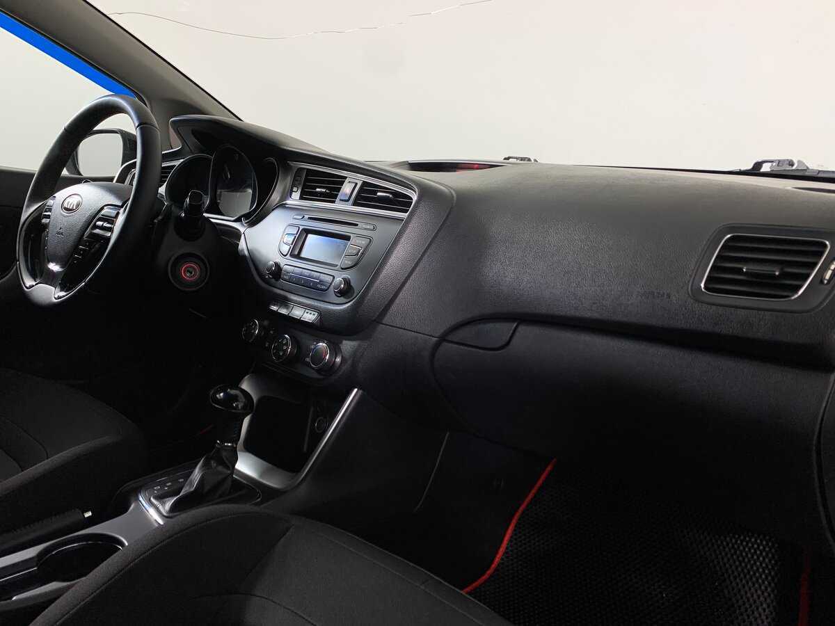 Купить Kia Ceed, 2016, 253 340 км, фото №12