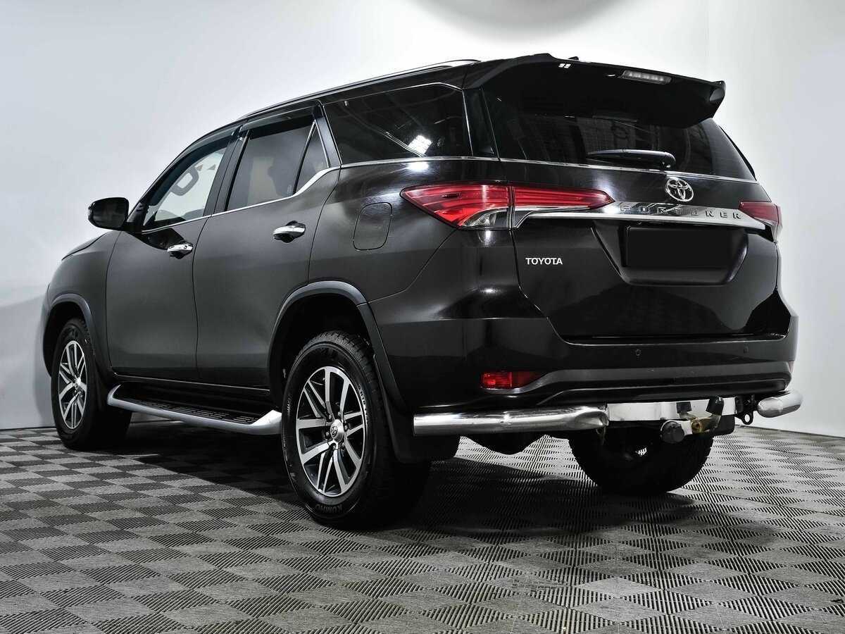 Купить Toyota Fortuner, 2017, 141 050 км, фото №6