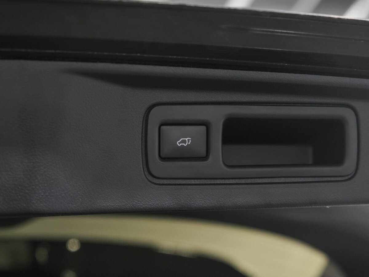 Купить Toyota Fortuner, 2017, 141 050 км, фото №21