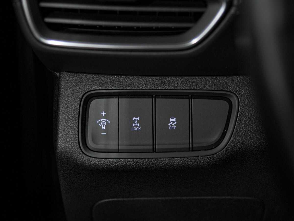 Купить Hyundai Santa Fe, 2020, 42 841 км, фото №15